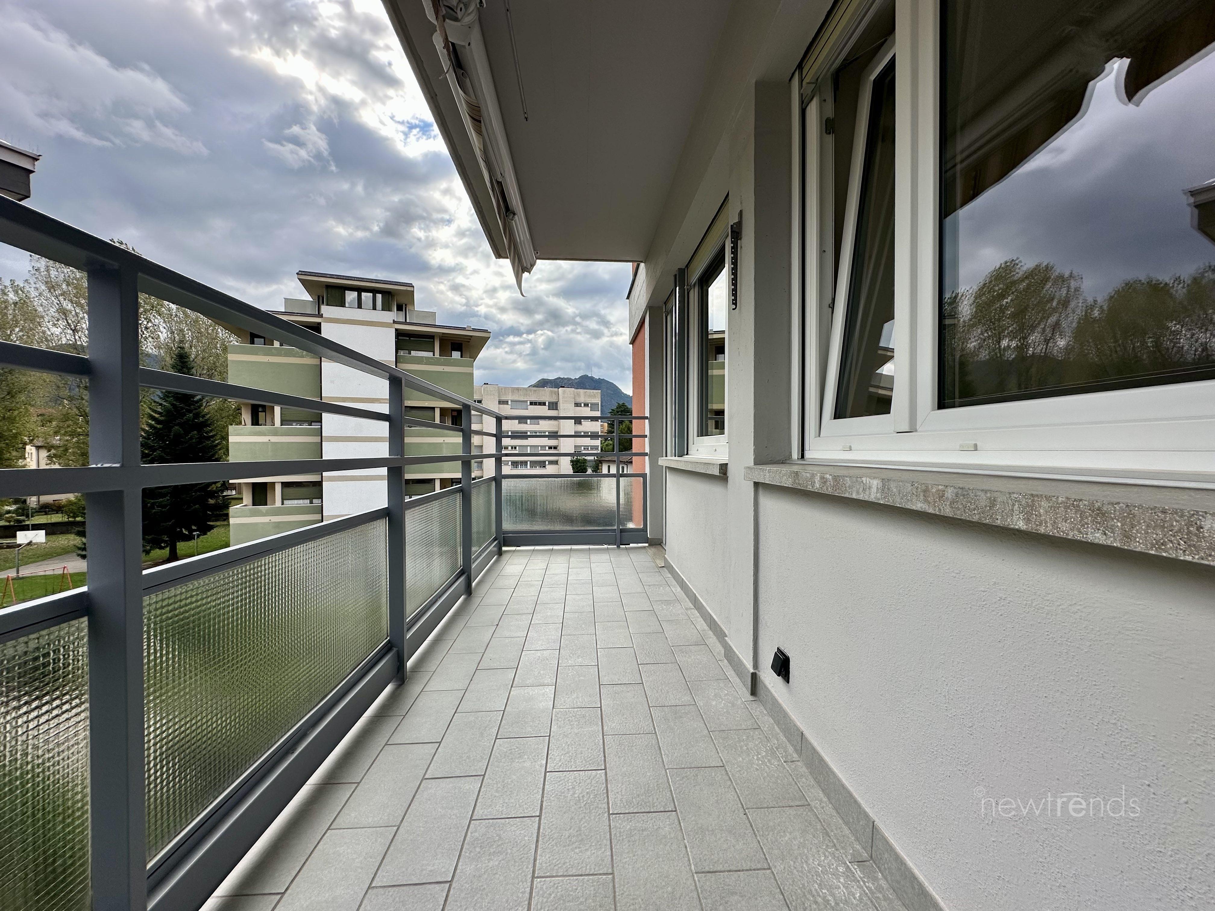 AFFITTASI LUMINOSO 3.5 LOCALI CON BALCONE